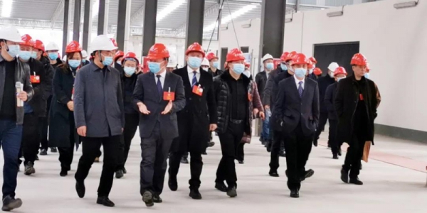 人大代表、政協(xié)委員蒞臨宏量基筑考察調(diào)研！